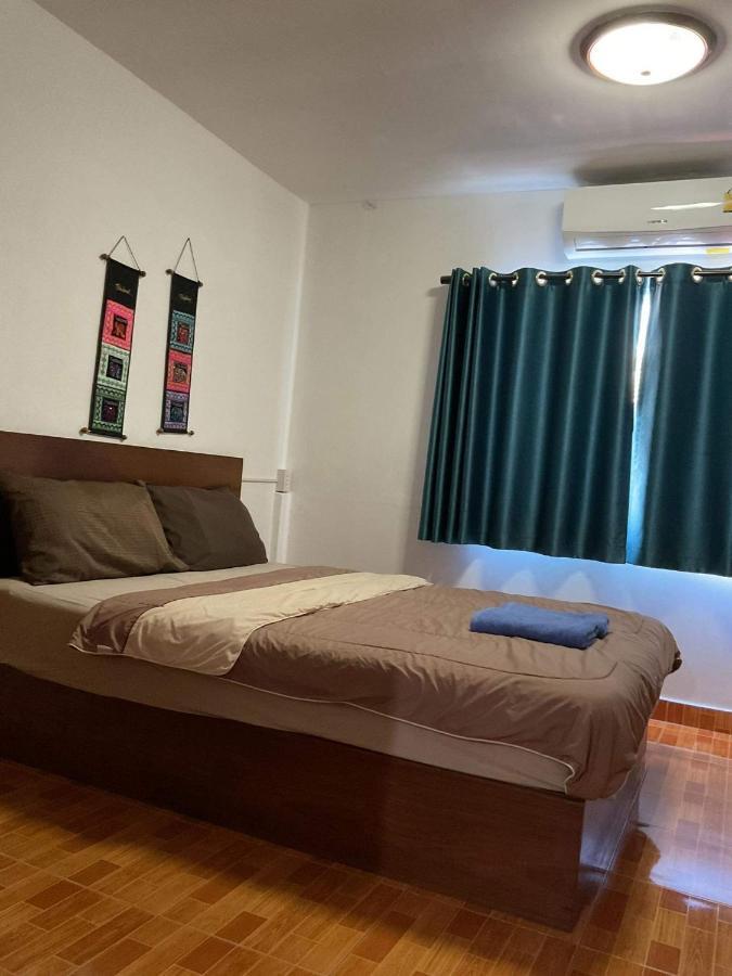 Zappa Guesthouse Pattaya Buitenkant foto